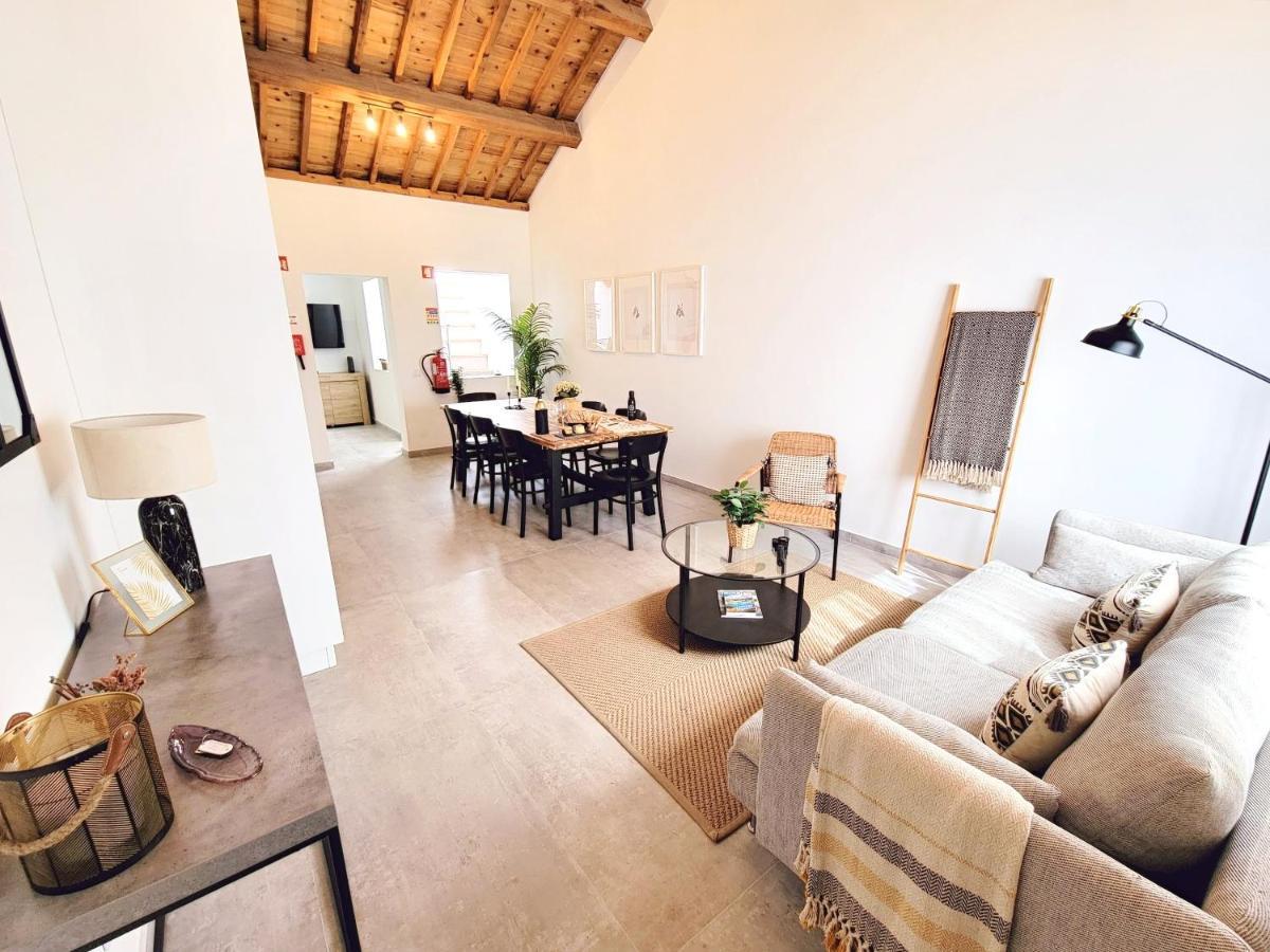 Mf Terceira - Villa With Terrace & Ocean Views Praia da Vitória Esterno foto